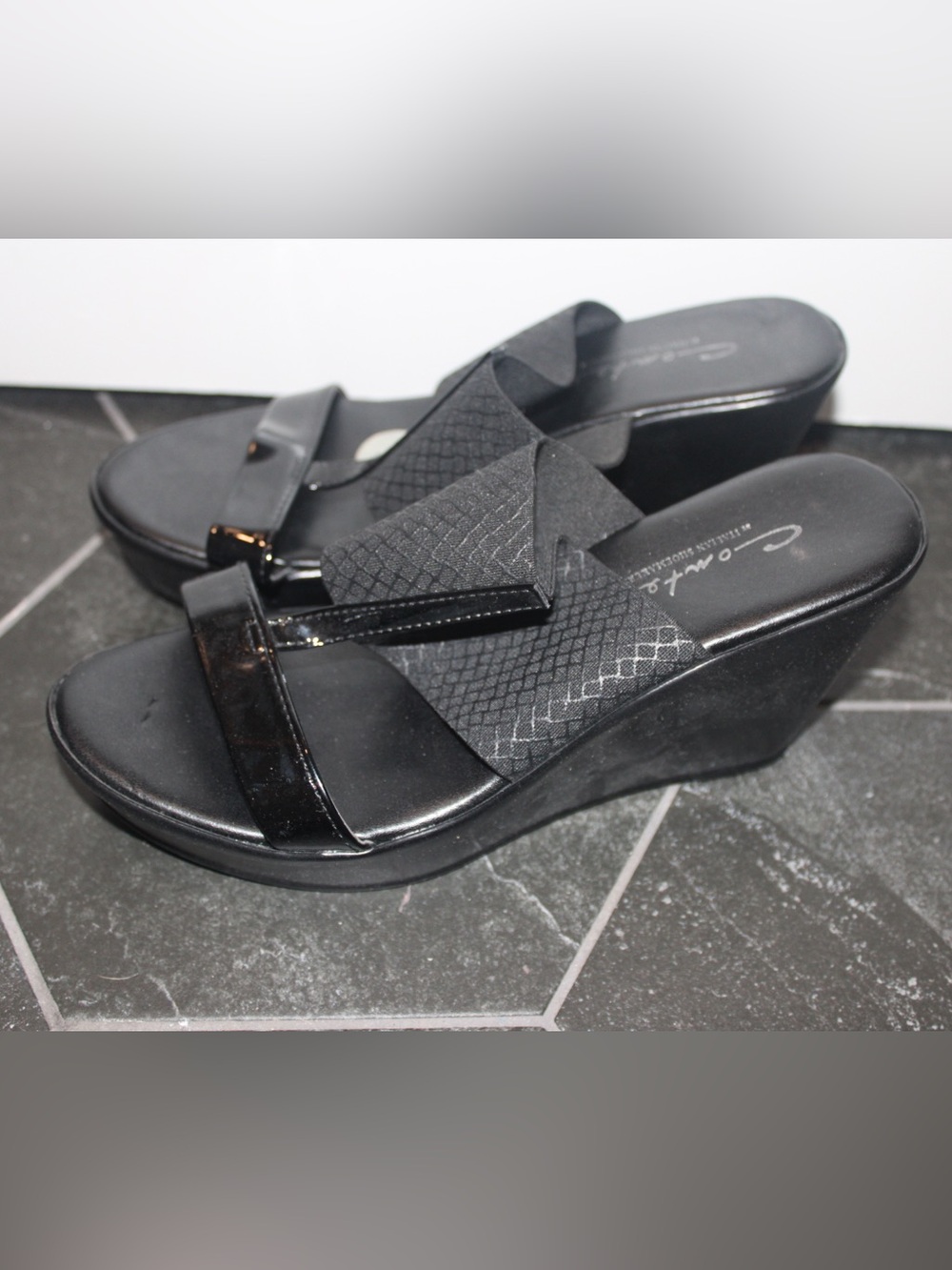 Contesa Black Double Strap Wedge Slide Sandals - Women's Size 7